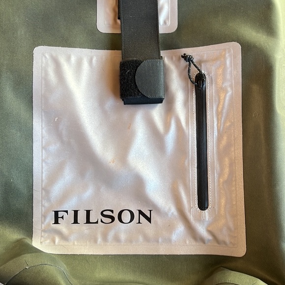 Filson dry bag - Picture 2 of 9